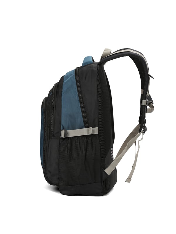 Mochila unisex. El cierre es con cremallera. Los bolsillos internos son bolsillos multifuncionales. Hay tres bolsillos externos con cremallera y uno lateral. Falta la correa para el hombro. Falta el mango. Hay tres compartimentos internos. El material exterior es poliéster. Internamente está forrado en poliéster. Medidas: 34x22x53 cm. Producto de moda