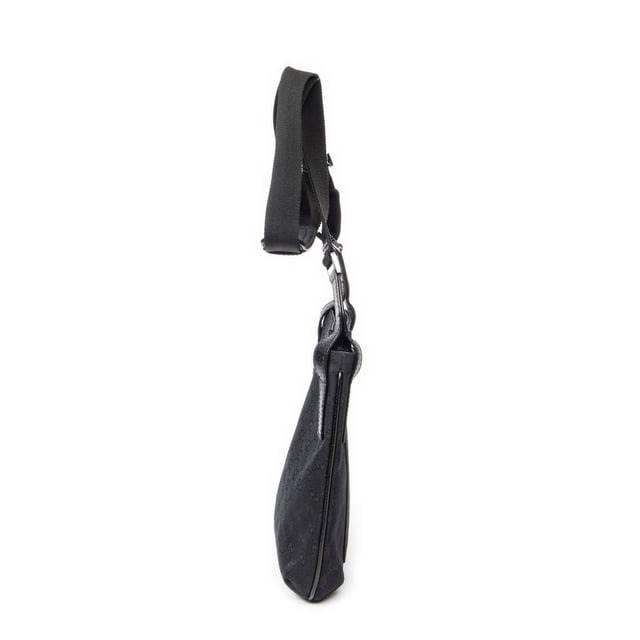 Front Slip Pocket Crossbody Schoudertas Gucci Tassen Front Slip Pocket Crossbody Schoudertas in de Zwart Doek in de Zilver hardware. Het product is in In Perfecte Staat (AA).
Afmetingen: 24x25x2 cm
Inclusief accessoires: None
BrandCo Paris vindt zeldzame artikelen in de beste staat voor ongelooflijke prijzen. Het is de moeite waard om geduldig te zijn! Koop met vertrouwen: alle artikelen van BrandCo Paris worden zorgvuldig geselecteerd en geverifieerd door ons team van experts.
Alle artikelen worden geleverd met een certificaat van echtheid en verpakt door BrandCo Paris.
Classificatietabel voor de conditie van het artikel:
N (als nieuw)
AA (perfecte staat)
A (uitstekende staat)
AB (zeer goede staat)
B (goede/redelijke staat)
