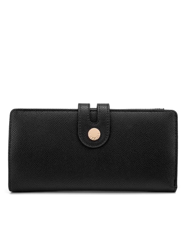 Diana&Co Billetera Mujer Cartera de mujer. El cierre es con botón magnético. Los bolsillos internos son tarjeteros y porta billetes. Los bolsillos externos están ausentes. Falta la correa para el hombro. Falta el mango. Hay un compartimento interno. El material exterior es Cuero Vegano/Pu. Internamente no está forrado. Medidas: 9,5x19x3 cm. Producto de moda