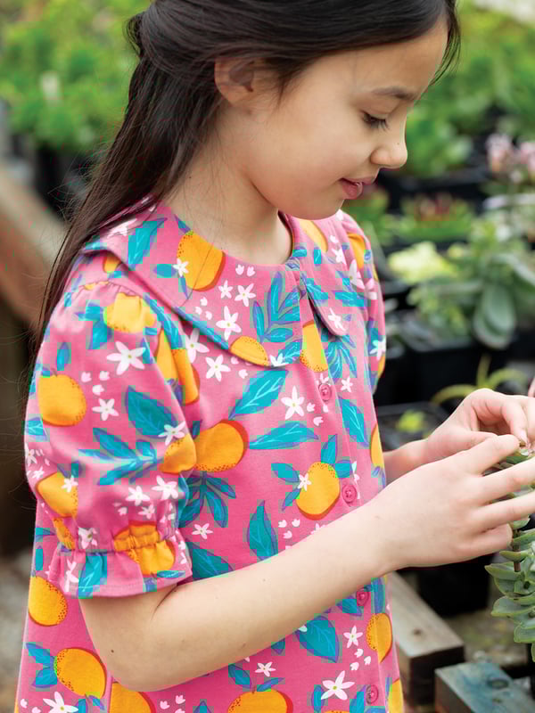 Beautiful top made with our lightweight organic cotton stretch jersey. Features oversized peter pan collar, gathered sleeve detail and button front fastening. GOTS Organic Certified by Soil Association Certification Licence Number DK22283