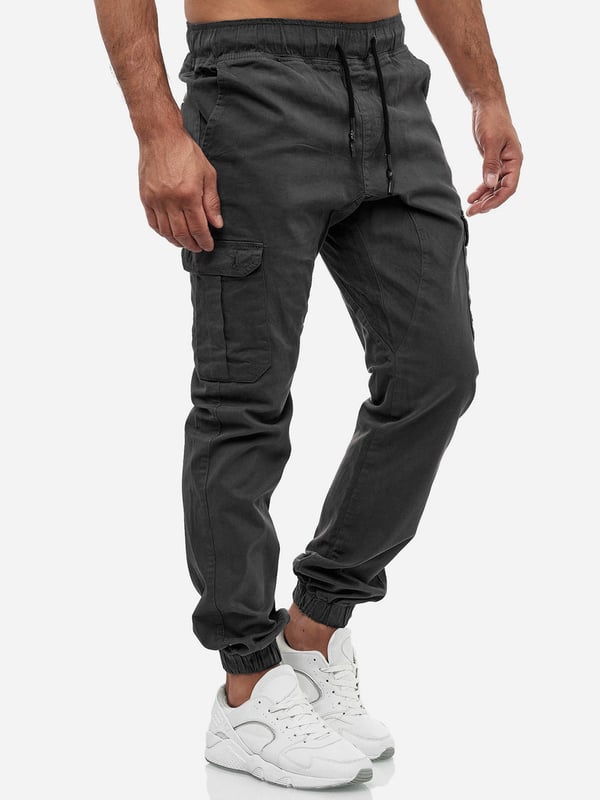 Tazzio Herren Cargohose Regular Fit Artikelbeschreibung
Moderne & zeitlose Herren Jeans von Tazzio
Verschluss: Tunnelzug
Hosentaschen: Eingrifftaschen, Cargotaschen, Gesäßtaschen
Stretchanteil für eine optimale Passform
2 Taschen an den Beinseiten, via Knopf verschließbar
Im Jogger-Stil
Hochwertiges Material & bequem zu tragen
Ideale Hose für das ganze Jahr
Passform
Passform: Regular Fit
Länge: Knöchellang
Leibhöhe: Normal
Material & Pflege
Material Oberstoff: 97% Baumwolle, 3% Elasthan
Elastizität: Leicht elastisch, elastischer Bund
Pflegehinweise: Maschinenwäsche