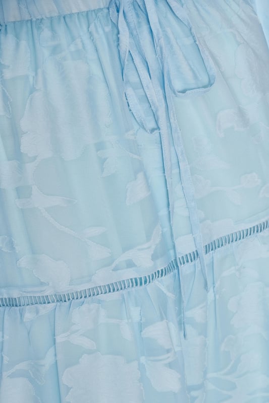 - Jacquard finish - Balloon sleeves - Midi length - Tiered look - Model height: 5'6" - Model wears uk 8 / us 4 / eur 36 - Always check the wash care label - Cool hand wash with mild detergent