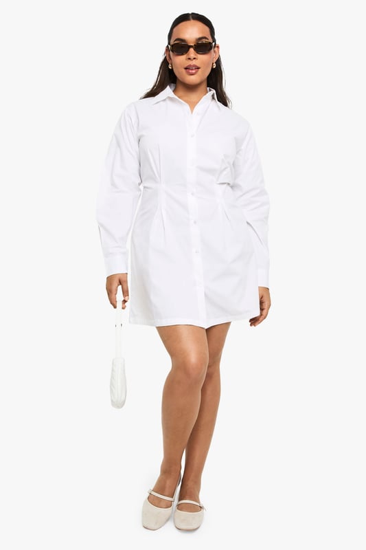 boohoo PlusYou&rsquo;ll find full on fashion for the fuller figure with the boohoo Plus range. Delivering directional designs for UK sizes 16 to 24, this ultra-flattering collection combines perfectly proportioned fits with statement styles so that you can stay on top of this season&rsquo;s trends.