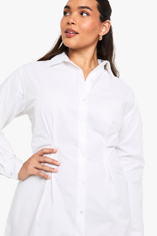 boohoo PlusYou&rsquo;ll find full on fashion for the fuller figure with the boohoo Plus range. Delivering directional designs for UK sizes 16 to 24, this ultra-flattering collection combines perfectly proportioned fits with statement styles so that you can stay on top of this season&rsquo;s trends.