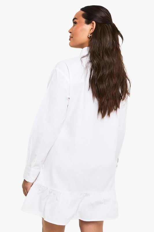 boohoo PlusYou&rsquo;ll find full on fashion for the fuller figure with the boohoo Plus range. Delivering directional designs for UK sizes 16 to 24, this ultra-flattering collection combines perfectly proportioned fits with statement styles so that you can stay on top of this season&rsquo;s trends.