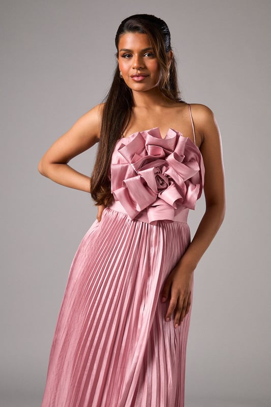 Petite Metallic Strappy Pleated Corsage Maxi Dress