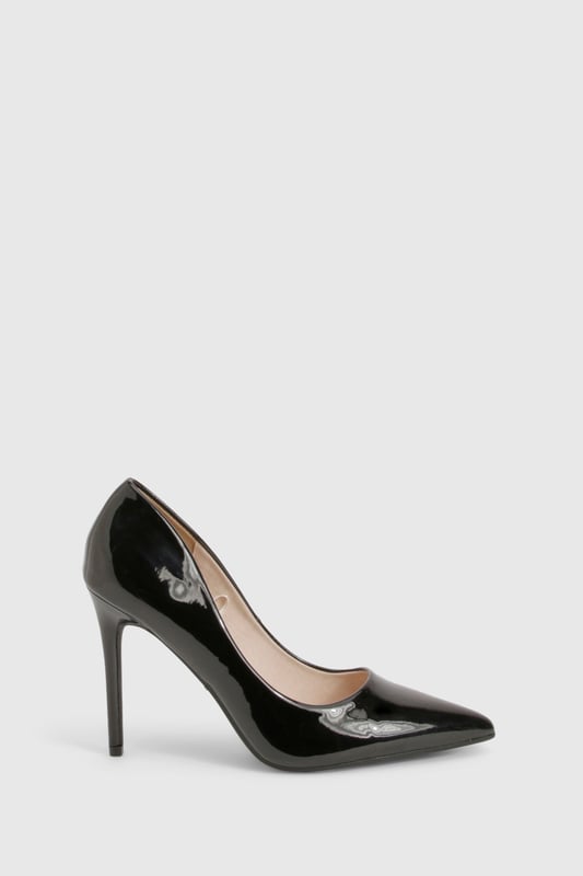Sleek stiletto heels measuring between 7-9cm for a striking silhouette
        Pointed toe design creates a flattering, leg-lengthening effect
        Glossy PU finish offers a sophisticated, high-shine appearance
        Classic slip-on style for effortless wear and versatility
        Cushioned footbed provides comfort throughout your night out
    
    These timeless stiletto heels from Boohoo are the ultimate going-out essential for the fashion-forward woman. The sharp pointed toe and sleek silhouette create a refined look that pairs brilliantly with everything from tailored trousers to mini dresses. Style them with a figure-hugging midi dress and statement clutch for cocktails with the girls, or team with straight-leg jeans and an oversized blazer for a chic contrast of casual and formal. The versatile design makes these heels perfect for transitioning from office to evening drinks without missing a beat. Their classic shape ensures they'll remain a wardrobe staple season after season, while the high-shine finish adds a touch of glamour to any ensemble. These stilettos are designed to command attention whilst maintaining that essential balance of sophistication and contemporary style.