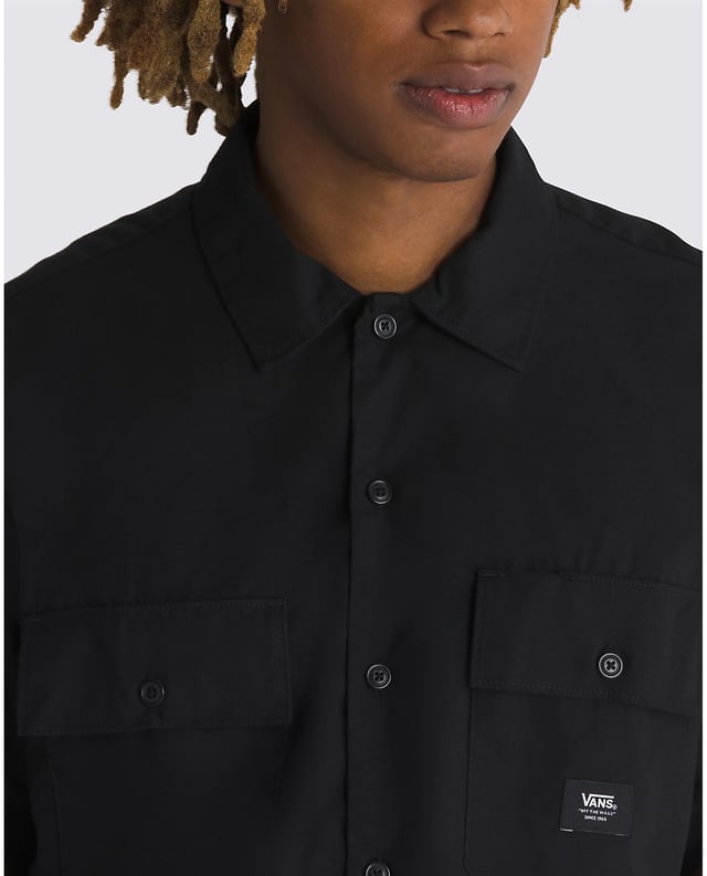 The Smith Buttondown Shirt is a workwear inspired piece. This short sleeve work shirt featuresa full front button down closure, dual chest pockets, and patch label on left pocket.
76% Cotton, 24% Polyester fabric
Workwear inspired shirt
Center front button closure
Double chest pockets with button closure
Straight hem line
Classic Fit
Model wearing size Medium