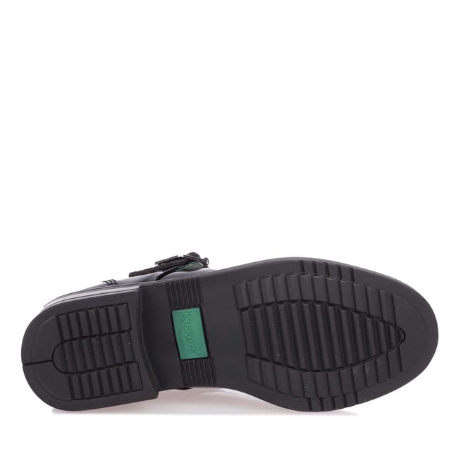 Deze schoolschoenen hebben een leren bovenkant, suède voering en slipvaste TPR-zool met gespsluiting. Ontworpen voor comfort en duurzaamheid voor dagelijks gebruik