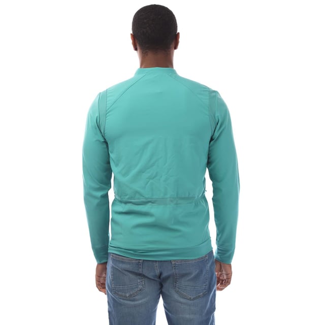 Heren Umbro Premier Presentation Jacket in groenblauw.- Opstaande kraag.- Volledige ritssluiting.- Zijzakken.- Opgezette manchetten. - Bedrukte merkopdruk.- Aansluitende zoom.- 100% polyester.- Ref: 99089UKYF