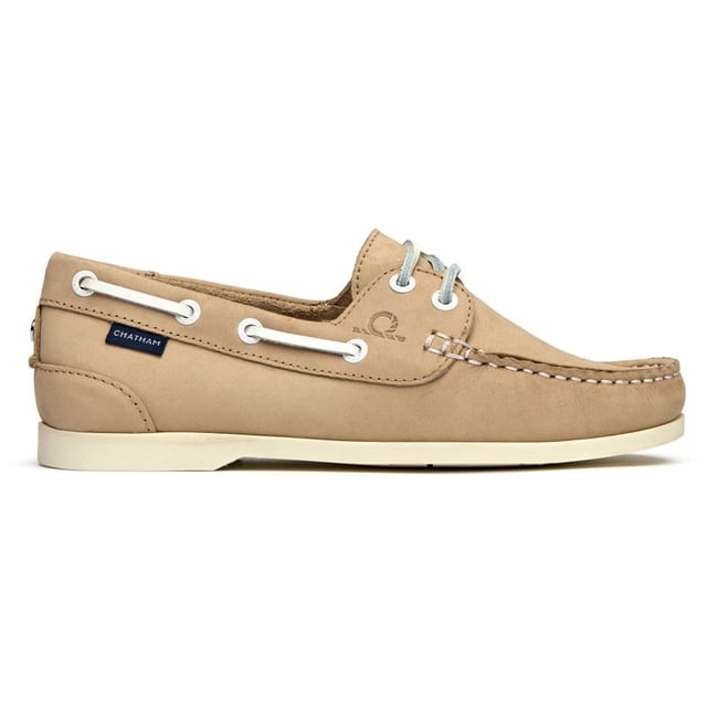 Womens white Chatham Marine willow shoes, manufactured with nubuck and a rubber sole. Featuring: leather lining and sock, cushioned foam insole, hi-grip rubber outsole and branded woven label.
