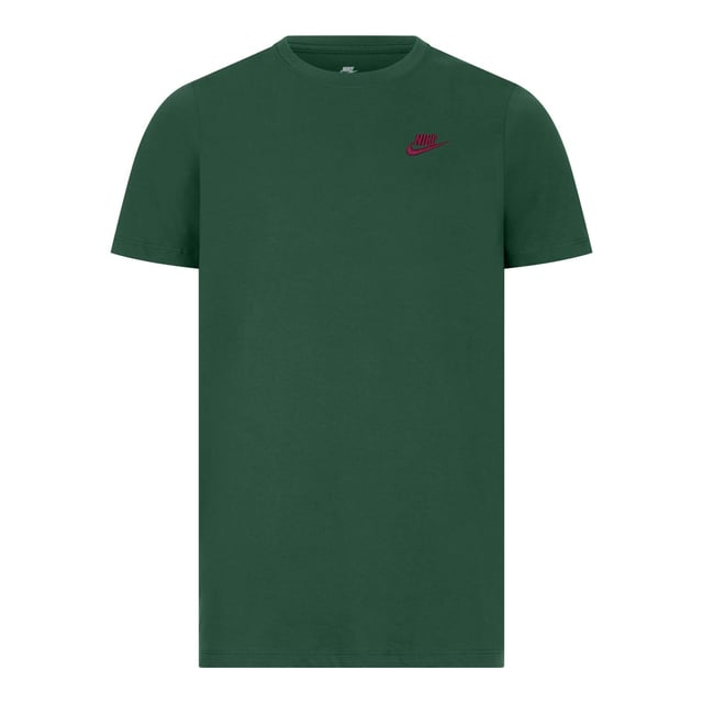 3 Pack Nike Sportswear Men's Club T Shirt in Green/Blue/White A SMART CHOICE FOR YOUR DAILY ROTATION. The Nike Sportswear Club T-Shirt is made with our everyday cotton fabric and a classic fit, for a familiar feel right out of the bag.An embroidered Futura logo on the chest provides a signature Nike look. Benefits The classic-fit tee silhouette has a relaxed feel down through the body and hips. Everyday cotton fabric feels soft and lightweight. Product Details Standard fit for a relaxed, easy feel Fabric: 100% cotton Machine wash