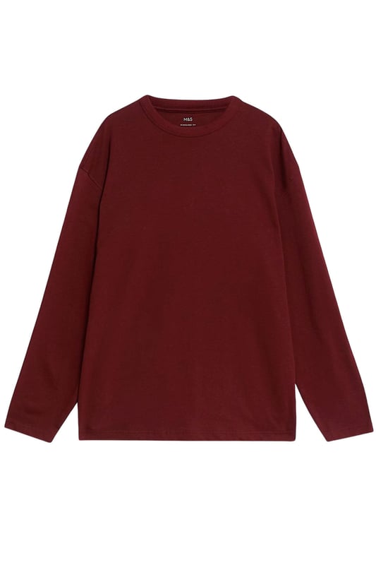 This long-sleeved pure cotton t-shirt is perfect for laid-back days. Made to an oversized fit from soft and breathable cotton. A crew neck and dropped shoulders add to its relaxed feel.

28" Shoulder to Hem.