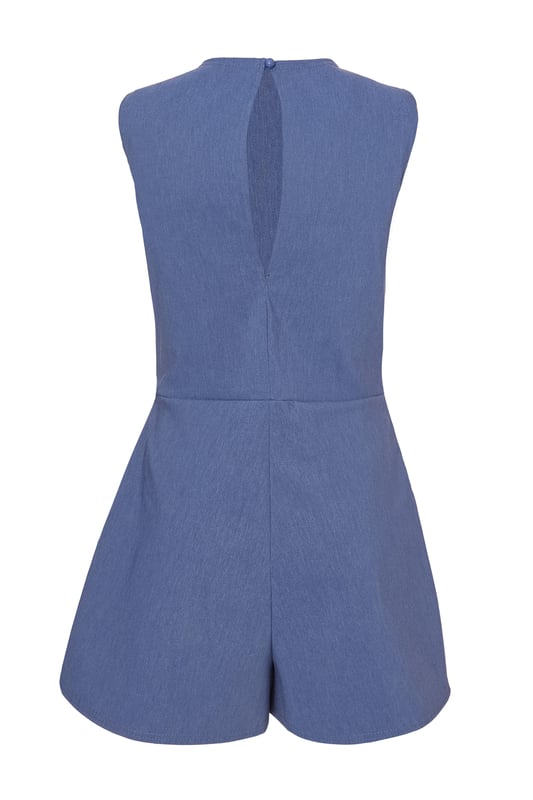 - Denim look - Round neckline - Wrap style - Model height: 5'8" - Model wears uk 8 / us 4 / eur 36 - Always check the wash care label - Cool hand wash with mild detergent