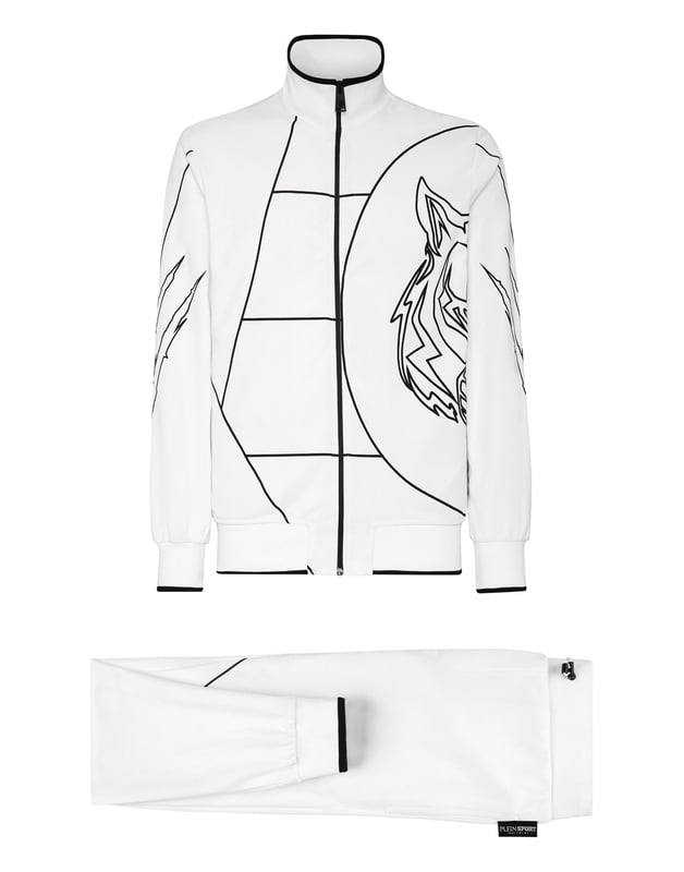 Hier ist dein neuer Trainingsanzug, perfekt für dein Training und auch für deine Freizeit.    Triacetat mit Gaze-Futter     Markengrafik allover    Schriftzugdruck auf dem Rücken    Zwei Eingrifftaschen an der Sweatjacke mit wasserdichtem Reißverschluss     Taillenbund mit Kordelzug    Rippstrickbündchen