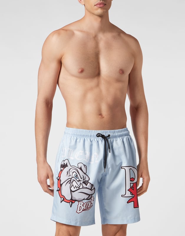 Personalice también su look de tiempo libre. Le proponemos estos boxers de natación con el estampado Bulldog y el Logo.   Nailon con estampado Bulldog en la pierna derecha. La marca aparece en ambas piernas.   Cinturilla elástica con cordón   Parche de goma con PP Hexagon cosido en la pierna izquierda   Dos bolsillos con aberturas   Forro interior de malla