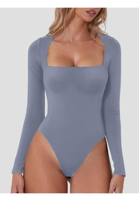 Estilo basico.
  Transparente: opaco.
  Elastico: Ligeramente elastico.
  Composicion del material: 95% poliester 5% spandex.
  Instrucciones de cuidado: Lavar a maquina con agua fria. Secar en secadora a baja altura..
  Importado.
  Talla S: Largo superior 27.6 pulgadas Busto 30.7 pulgadas Largo de la manga 22.8 pulgadas Hombro 13 pulgadas.
  Talla M: Largo superior 28 pulgadas Busto 32.3 pulgadas Largo de la manga 23.2 pulgadas Hombro 13.4 pulgadas.
  Talla L: Longitud superior 28.3 pulgadas Busto 33.9 pulgadas Longitud de la manga 23.6 pulgadas Hombro 13.8 pulgadas.