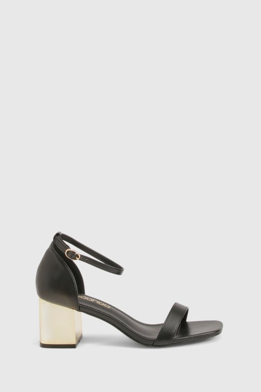 We'll make sure your shoes keep you one stylish step ahead of the crowdWhether you're keeping it simple in sliders, living the high life in heels or joining the fash pack in flatforms, you'll be heading to shoe heaven with our fashion-forward footwear collection. Boots are your day-to-night bestfriend, giving a floral dress&nbsp;that tough twist - add a biker jacket for even more attitude. Find your summer feet in jelly sandals and enjoy balmy nights in block heels.