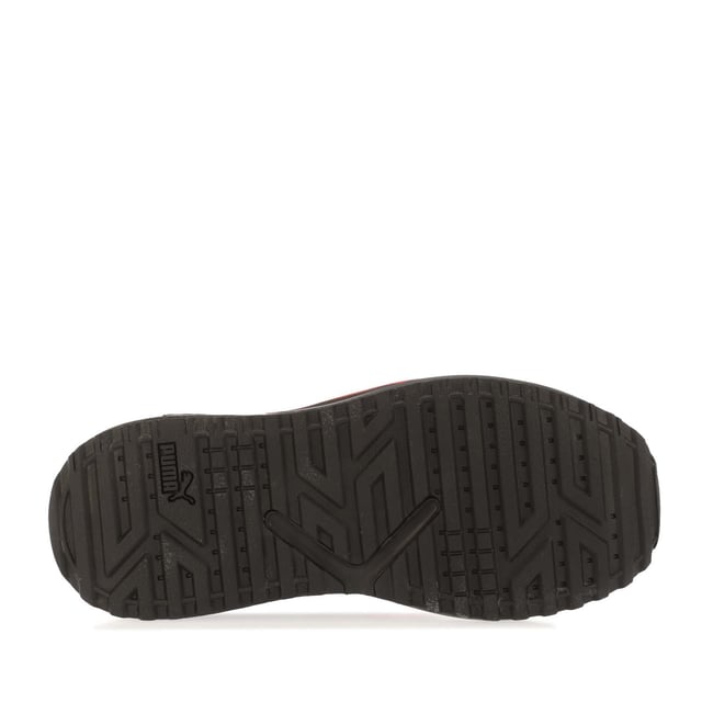 Introducing the Excursion - the perfect pair of shoes for young adventurers. The upper focuses on durability with a layered toecap reinforced mesh and CPU PUMA formstrip. The bottom is designed to withstand whatever a day may hold with excellent traction and a full rubber outsole. From class to recess the Excursion is purposefully constructed for all-day comfort.