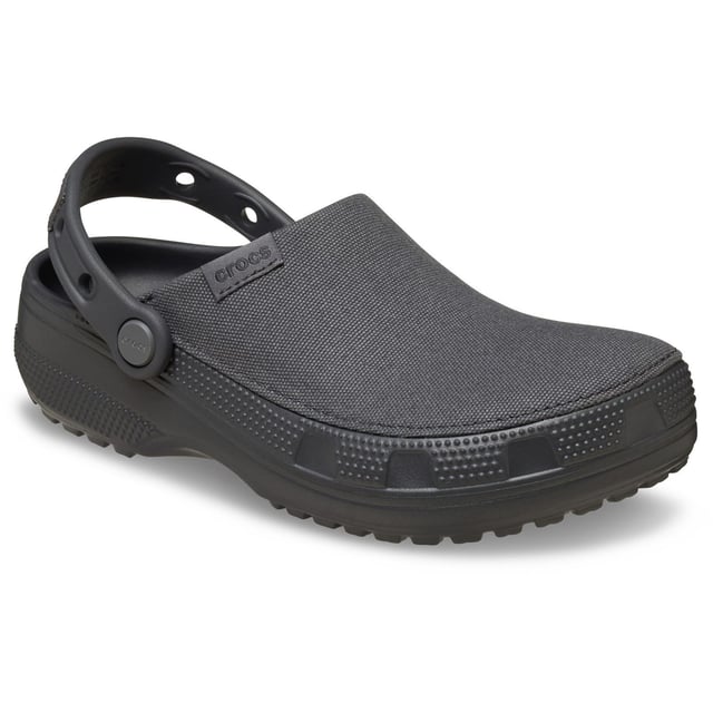 A new iteration of your favourite clog containing all of the iconic Crocs DNA with the new addition of a soft textile upper. Meanwhile the classic Croslite construction keeps them light and easy to wear.