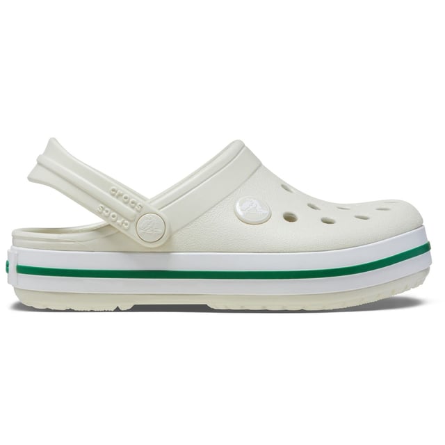 De Crocband Collectie heeft een originele Croslite schuimconstructie voor betrouwbare, comfortabele demping, een sportief ontwerp dat gemakkelijk aan en uit te trekken is, en een verscheidenheid aan energiegevende kleuren en grafische ontwerpen. Laat je strepen zien!