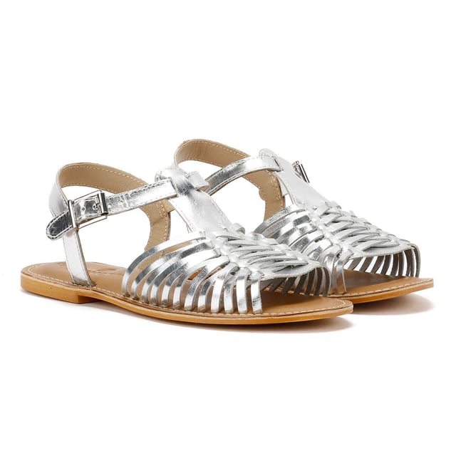 Stap in tijdloze stijl met deze leren huarache-sandalen voor dames. Met een echt leren bovenwerk en een klassiek handgeweven ontwerp bieden deze sandalen ademend comfort en een goede pasvorm met een verstelbare gespsluiting. Perfect voor warm weer, ideaal voor informele uitstapjes, vakanties of alledaagse zomerse stijl.