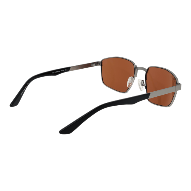 Geschlecht: Herren
Hauptfarbe: Gunmetal
Rahmenfarbe: Gunmetal
Rahmenmaterial: Metall
Glasfarbe: Kupfer
Glasmaterial: Kunststoff
Filterkategorie: 2
Glaseffekt: Photochromatisch & Polarisiert
Schutz: 100% UVA & UVB
Größe: 59-18-140
Glasbreite: 59
Glashöhe: 41
Stegbreite: 18
Brillenbreite: 145
Bügellänge: 140
Stil: Geometric
Rahmenstil: Vollrand
Federscharnier: Nein
Besonderheiten: Kein Extra
Lieferumfang: Original-Etui
Country: Italy