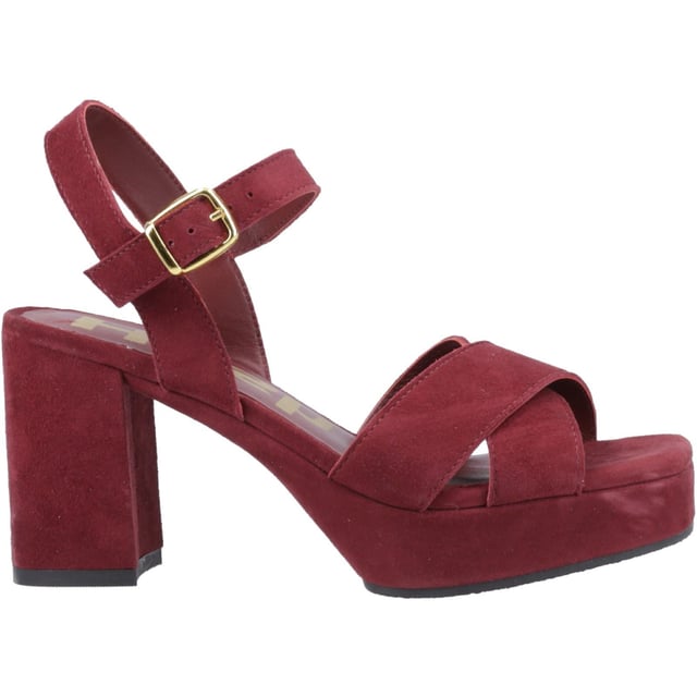 A perfect choice for winter parties, the Ophelia features a chunky heel and crossover strap detail, this gorgeous sandal will let you dance the night away in comfort
