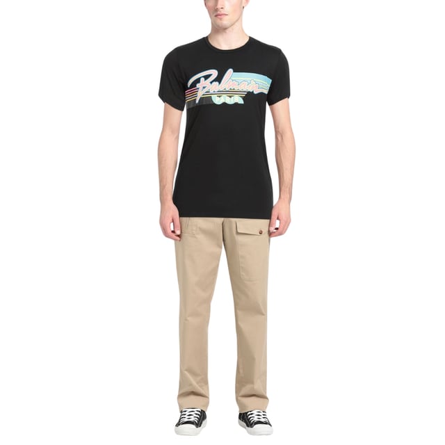 Balmain Paris Retro Logo Black T-shirt Elevate your wardrobe with the Balmain Paris Retro Logo Black T-Shirt, a perfect blend of classic style and modern luxury. Crafted in Portugal from 100% premium cotton, this t-shirt offers exceptional comfort and durability. Its sleek black design features the iconic Balmain Paris retro logo, making it a standout piece for any casual or upscale outfit. Designed for men who appreciate quality and timeless fashion, this t-shirt ensures you look effortlessly stylish while enjoying breathable, soft fabric all day long. Make a bold statement with a piece that embodies sophistication and heritage