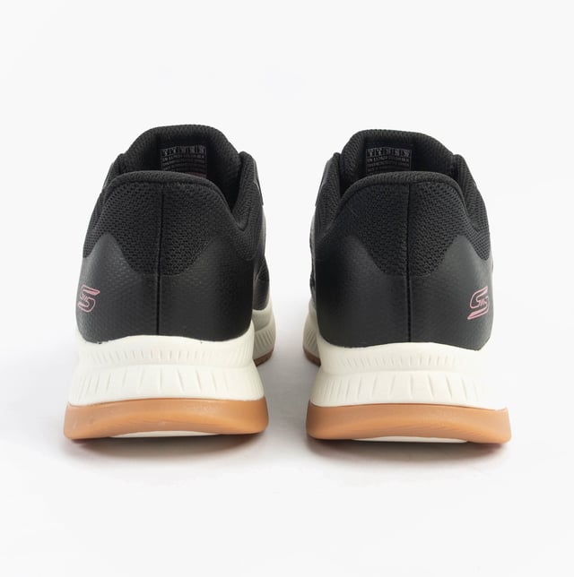 These women's trainers feature a synthetic and mesh upper with air-cooled memory foam for comfort. Low-top design with a rubber sole suits casual fitness wear