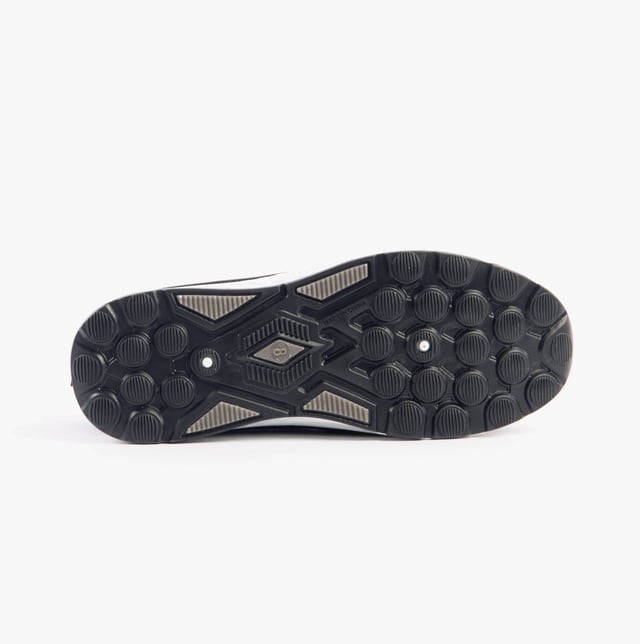 These wide-fit men's trainers feature a textile upper and lining with a rubber sole, offering comfort and breathability. Ideal for casual wear with a low-top slip-on design