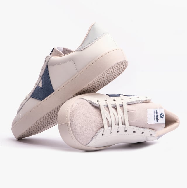 Faux leather casual trainers feature a low-top design with textile lining, PVC sole, lace-up closure, and a round toe, offering comfort for everyday wear