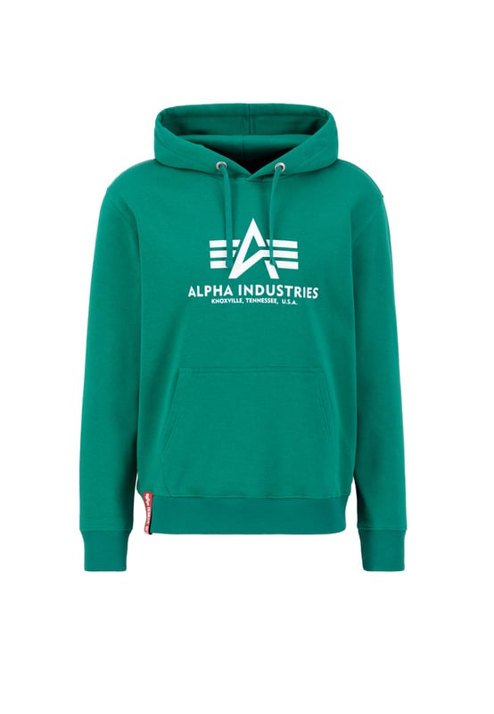 El Basic Hoodie de Alpha Industries combina estilo, comodidad y calidad. Ideal para deporte, tiempo libre o trabajo, ofrece el máximo confort y un look desenfadado. El tejido exterior de algodón y poliéster garantiza suavidad y un ajuste óptimo. Gracias al corte regular, disfrutas de libertad de movimiento. La capucha con cordón, los puños de canalé, el logo Alpha en el pecho y los detalles RBF completan el diseño. El bolsillo canguro delantero ofrece espacio de almacenamiento práctico. Acabado con perfección para las más altas exigencias.