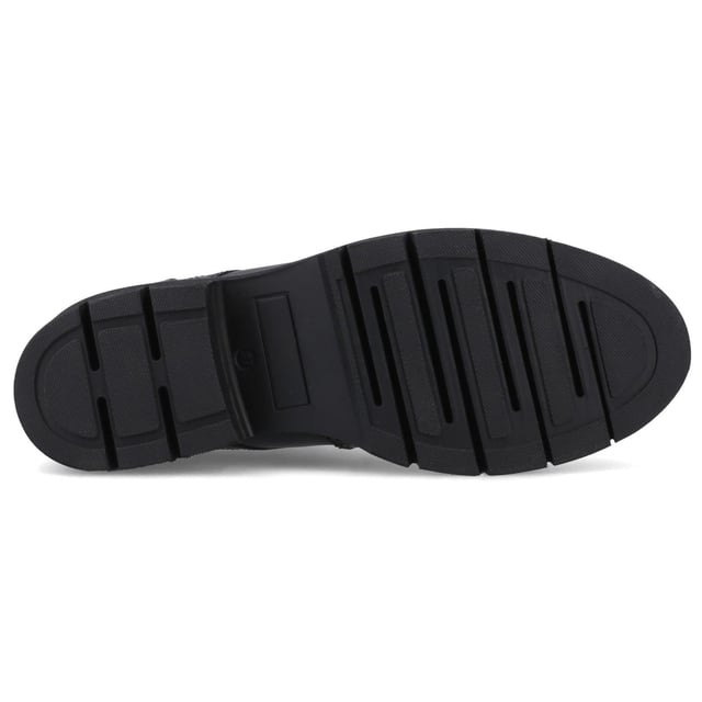 Our Kacey is the perfect fusion of comfort, style, and quality. Made from premium leather, these shoes feature a lightweight sole for effortless movement, a padded collar and tongue for all-day comfort.