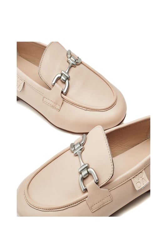 Loafer With Snaffle Trim