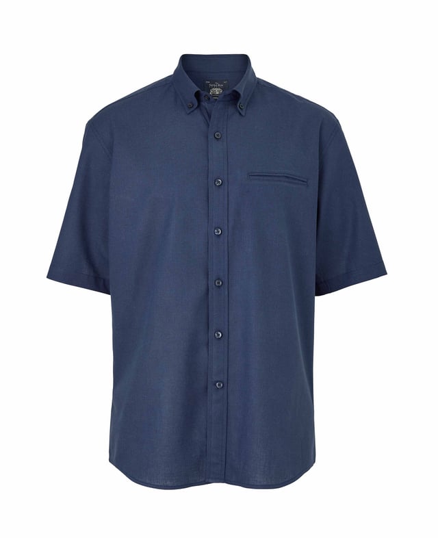 This short-sleeved shirt is cut from a cotton-linen blend fabric that's really light and breathable. Ideal for warm weather, it's cut for a comfortable fit and has classic details like a button-down collar and chest pocket. 55% linen / 45% cotton. Blending the cotton with linen gives a less crumpled look than pure linen. Generously proportioned classic fit. Split yoke, long tails, chest pocket. Floral trim in back neck. Single welt pocket on chest.