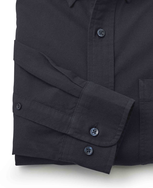 Our casual shirts are expertly designed with a strong focus on comfort and exceptional fit - so you're bound to reach for them time and time again. This timeless Oxford style is cut from BCI cotton and topped with a classic button-down collar. 100% BCI cotton pinpoint, hardwearing and supple. Generously proportioned classic fit. Button down collar. Twin needled to strengthen seams. Split yoke, long tails, chest pocket. Single cuff also available in short sleeves. Machine washable at 40°C. Shirt is presented in fully recyclable packaging.