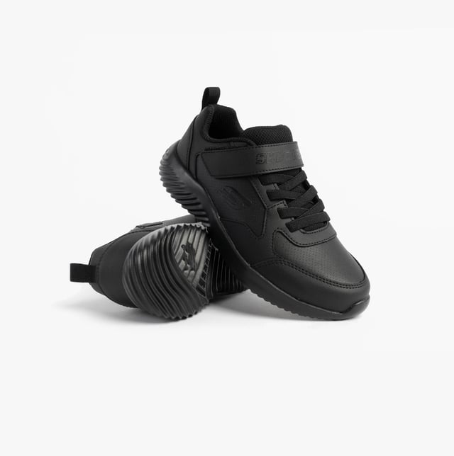 The boys' casual trainers feature a synthetic upper, textile lining, and rubber sole. Lightweight and comfortable with a low-top design, ideal for everyday wear