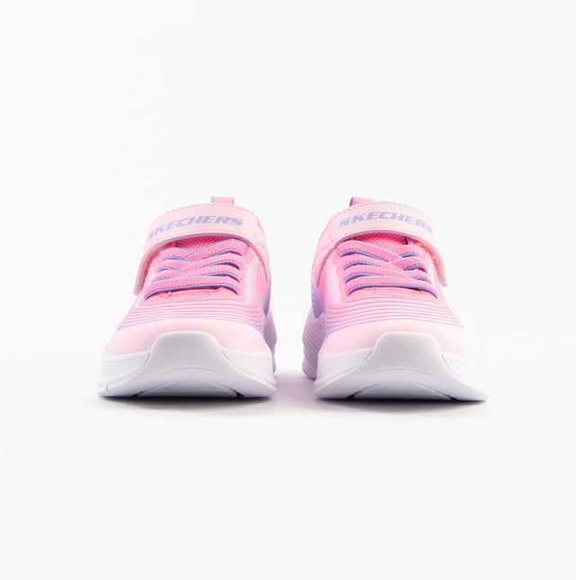 These girls' casual trainers feature a synthetic and mesh upper with a lightweight rubber sole, round toe, and low-top design, offering comfort and ease for everyday wear