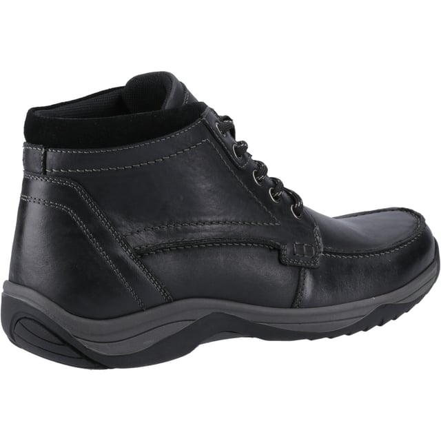 Hush Puppies Daryl Leather Men's Black Ankle Boots The Daryl Lace Boot is a versatile essential for the Autumn/Winter season. Featuring a leather upper, memory foam insole, comfort suede collar, breathable lining, and a durable rubber outsole, it's built for style and all-day ease.