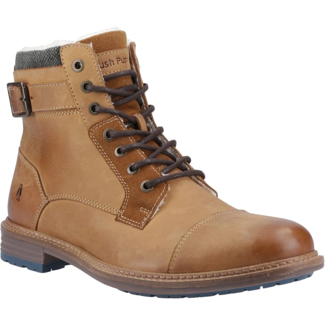 The Jordan Buckle Boot elevates Autumn/Winter style with premium leather, a padded textile collar, on-trend buckle detail, and cosy shearling lining. Finished with a soft padded insole and a tough outsole, walk more and worry less!