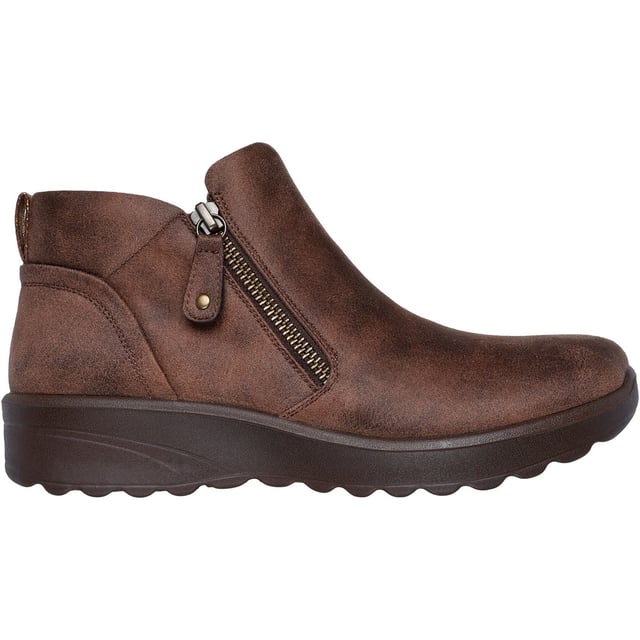 Stijlvolle uitstraling en comfortabele warmte komen samen in de Skechers Lovely Vibe Fall In Bloom. Deze enkellaars met rits heeft een microleren bovenwerk en een gevoerde Skechers Air-Cooled Memory Foam inlegzool.