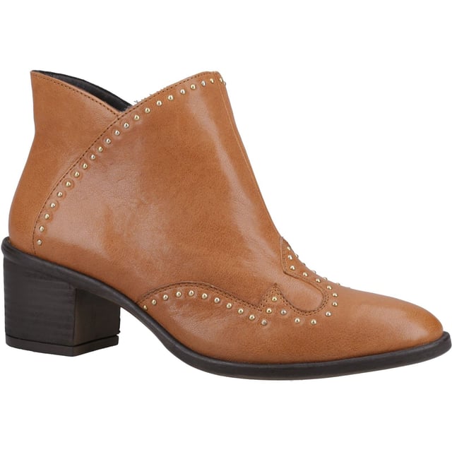 With it's Western studded detailing, memory foam insole, and inside zip for easy on and off the Waverly is a great choice for those chilly winter days