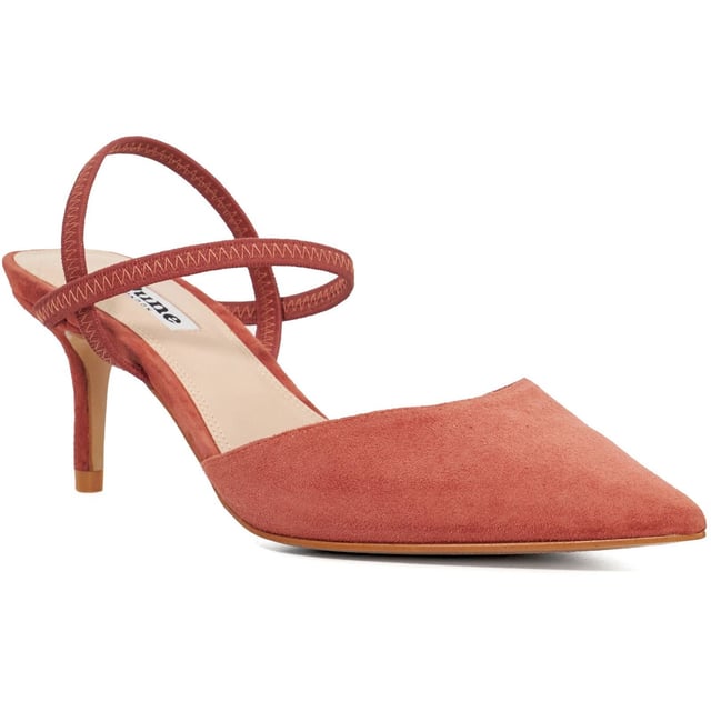 Dune Classical Leather Women's Coral Shoes Revamp your occasion edit with our Classical courts. This design is certain to become the focal point of your ensembles. Detailed with an elasticated slingback for a comfortable fit, this point-toed silhouette will refresh your looks in an instant.