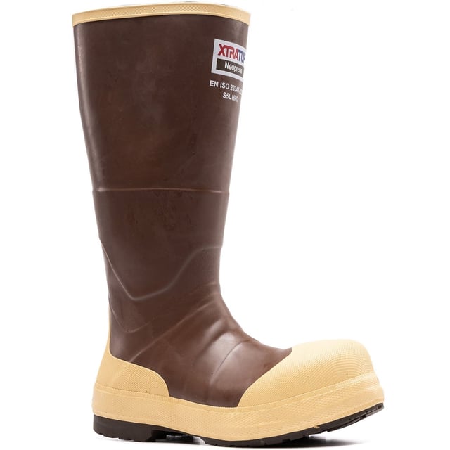 The Legacy LTE features TUFDRY, our signature waterproof breathable membrane, along with a waterproof suede upper making this the ideal all-purpose winter and wet-weather boot. Offers all day comfort via a dual density open cell foam insert