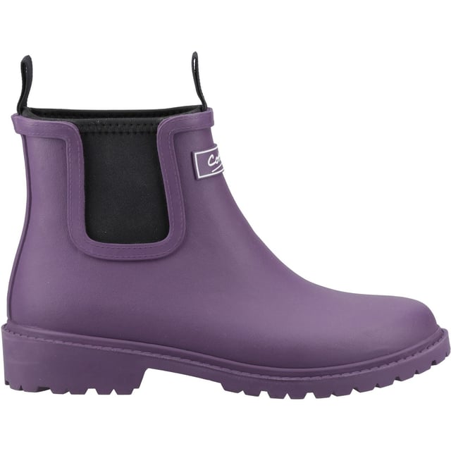 Barton Ladies wellington from Cotswold Shoes, is the perfect welly for all weather conditions. With fully waterproof neoprene for excellent warmth and comfort.