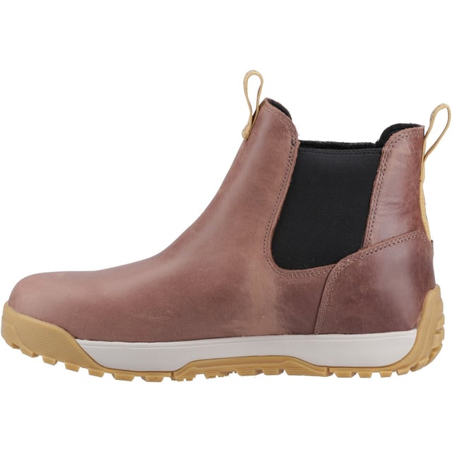 The Ankle Deck Boot collection has been crafted specifically for off-shore anglers. The ADB is a great option for anyone looking for non-slip and waterproof footwear for like on land or on the water.