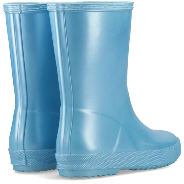 Handcrafted using a unique process exclusive to Hunter, the shimmering Kids First Nebula Boot is perfect for puddle splashing. A flat sole and rounded toe gives little feet room to move and the soft cotton lining ensures complete comfort.