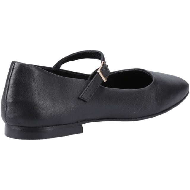 The Pasha Ballerina is a stylish and practical must-have for festive occasions. Made from premium leather with a soft padded insole, flexi outsole, and chic buckle strap. It even folds to fit in your handbag for added comfort at every party!
