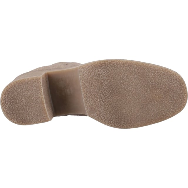 Hush Puppies Felicia Suede Women's Taupe Heeled Chelsea Boots Say hello to effortless style with the Felicia Boot! Crafted from real suede, this ankle boot boasts a cosy fleece lining, block heel, and WorryFree water repellent protection - perfect for all-day wear. Walk more and worry less in style.